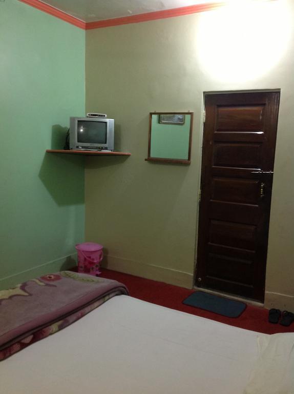 Hotel Sandeep Varanasi Exterior foto
